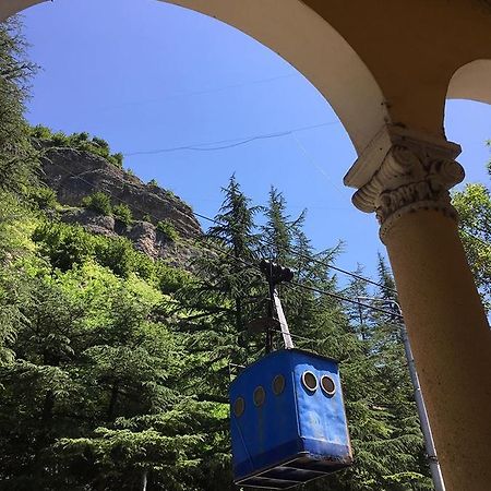 Hotel In Chiat'ura Kültér fotó
