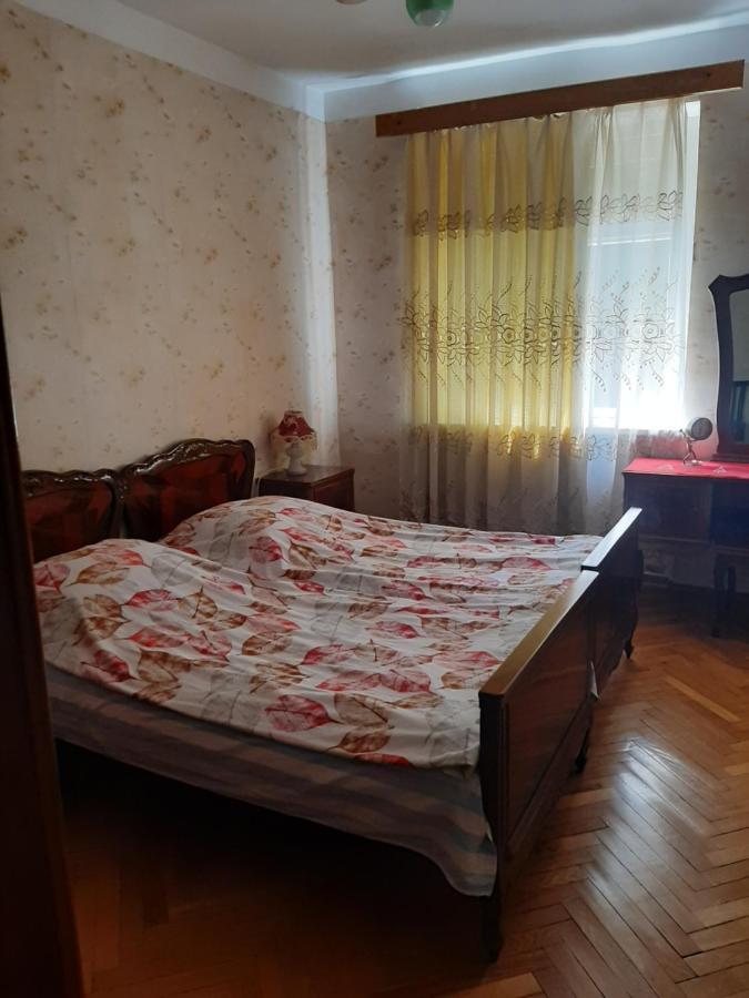 Hotel In Chiat'ura Kültér fotó